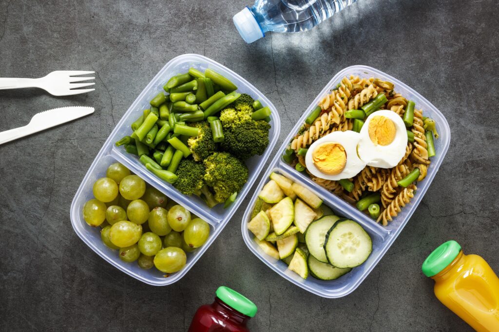 5 Receitas Cetogênicas para Almoço em Marmitas: Prático e Saudável