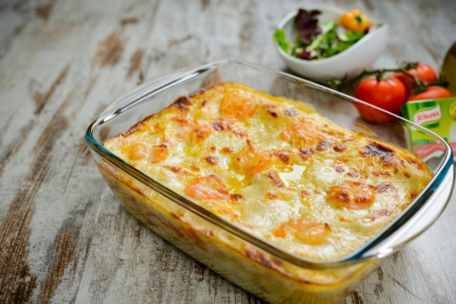 Lasanha de Bacalhau com Molho Vermelho, veja a receita!