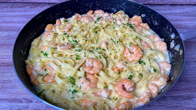 Camarão Cremoso ao Alho