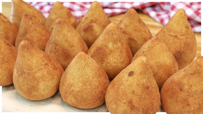 Como fazer a coxinha perfeita com poucos ingredientes – Coxinha de Frango.