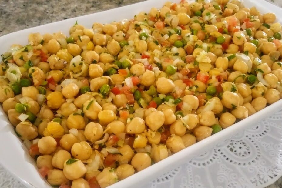 A receita ideal para quem busca algo leve e saboroso: Salada de Grãos com Molho de Iogurte e Limão