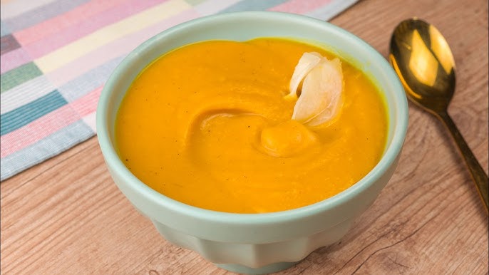 Fica pronto em 10 minutos e é super saudável: Sopa de Abóbora e Gengibre