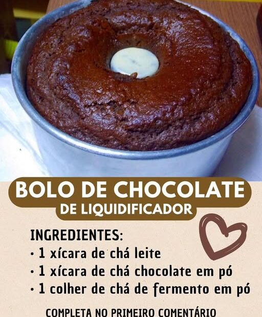 Bolo de Chocolate de Liquidificador: eu sempre faço pra servir na sobremesa, o sabor é maravilhoso!