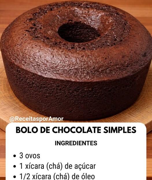 Bolo de Chocolate Simples (Sem Cobertura)